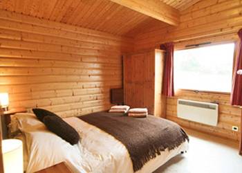 Cider Mill Lodge is in Brockweir, Monmouthshire