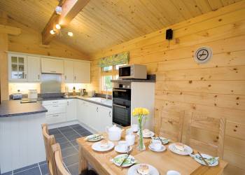 Hideaway Lodge is located in Mount Pleasant
