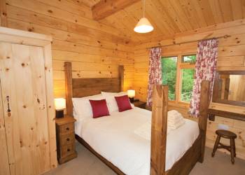 Meadow View Lodge price range is 537 - &pound 1036