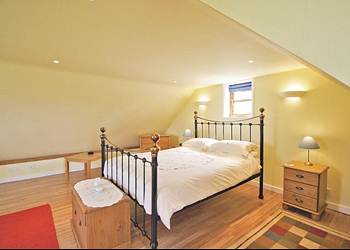 Orchard Cottage is in Mellis, Suffolk