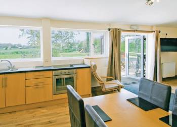 Newtondale Lodge sleeps 6