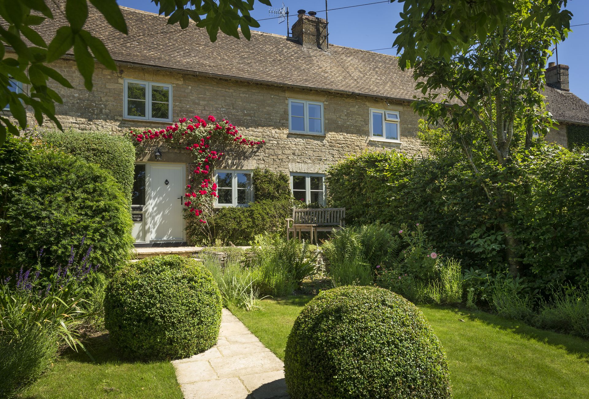 Details about a cottage Holiday at Poppy's Cottage