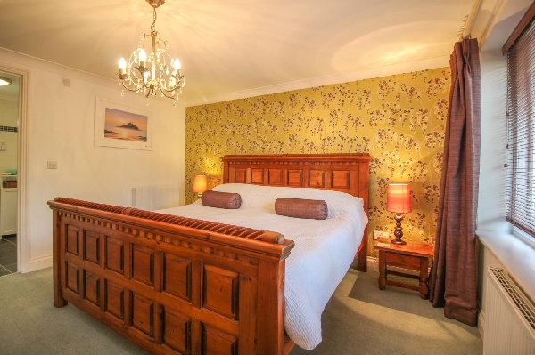 Dune Cottage at Rosevidney Manor price range is from just £359