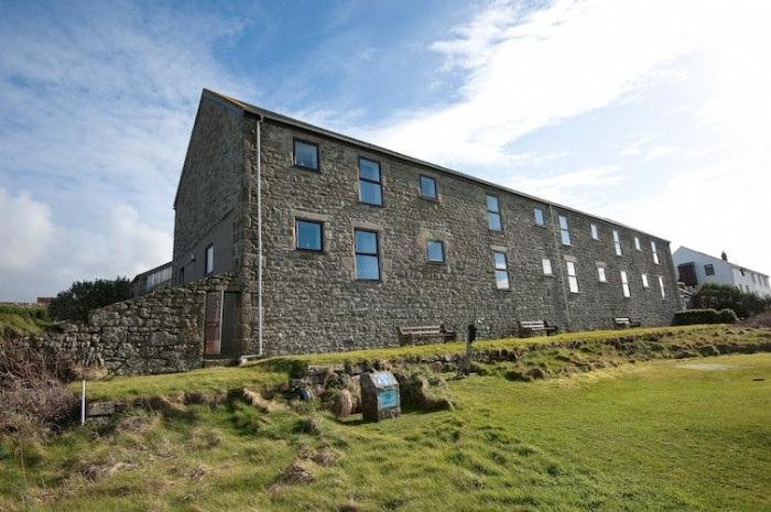 Click here for more about The Studio, Nanpean Barn