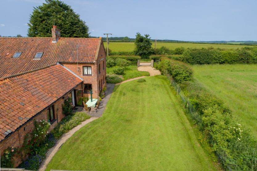 Click here for more about Keepers Cottage