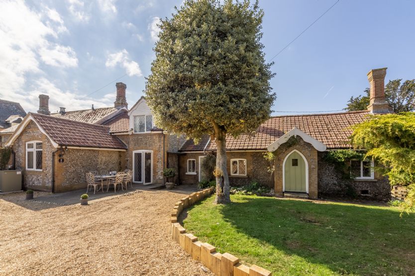 Click here for more about Toad Hall