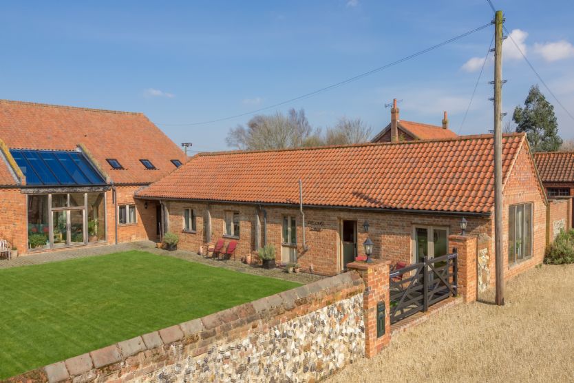 Click here for more about The Cart Lodge