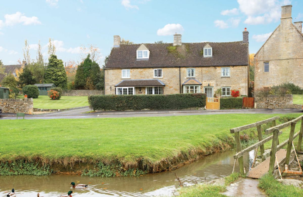 Click here for more about Duckling Cottage