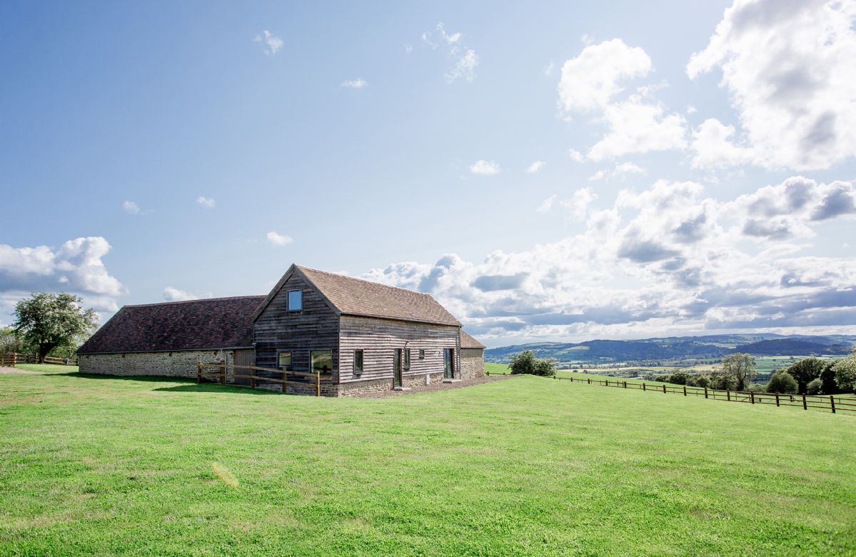 Click here for more about Wassell Barn