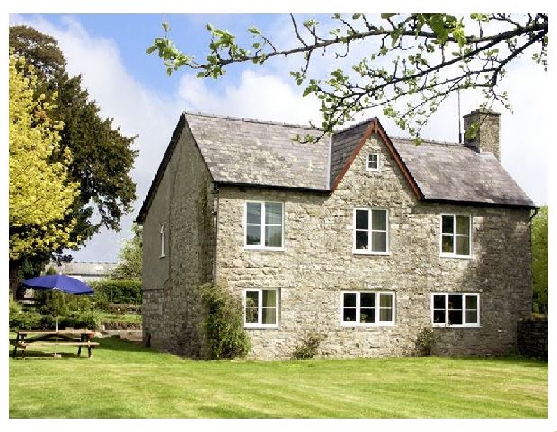 Click here for more about Court Cottage