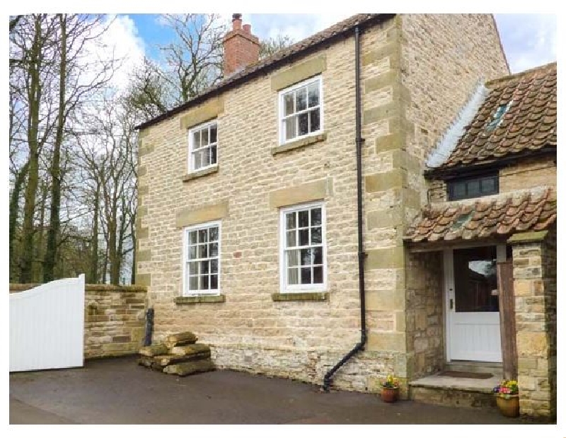 Click here for more about Headon Yard Cottage