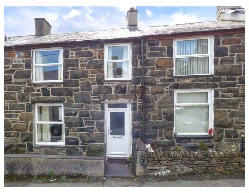 Click here for more about Snowdonia Cottage