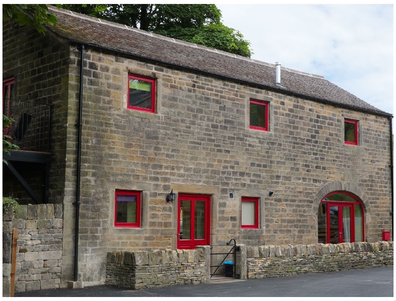 Click here for more about Unsliven Bridge Barn