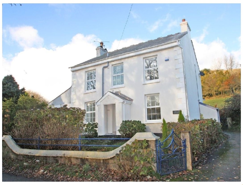 Click here for more about Captain's Cottage