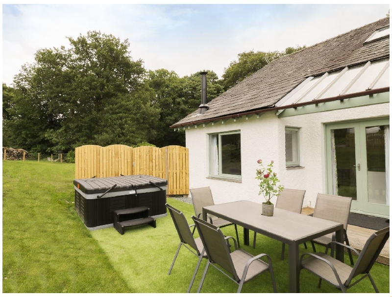 Click here for more about Yew - Woodland Cottages