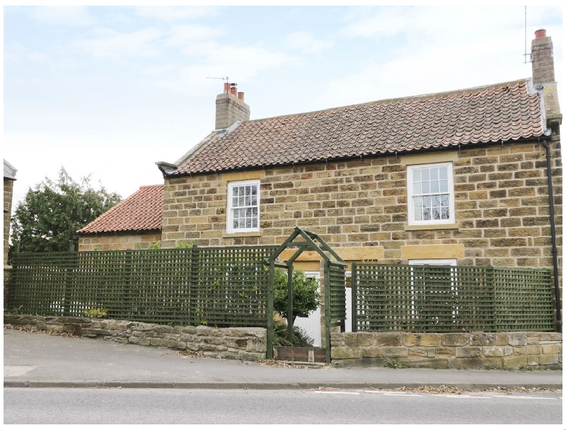 Click here for more about 2 Church Cottages