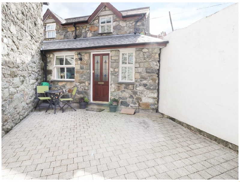 Click here for more about 3 Penlan Cottages