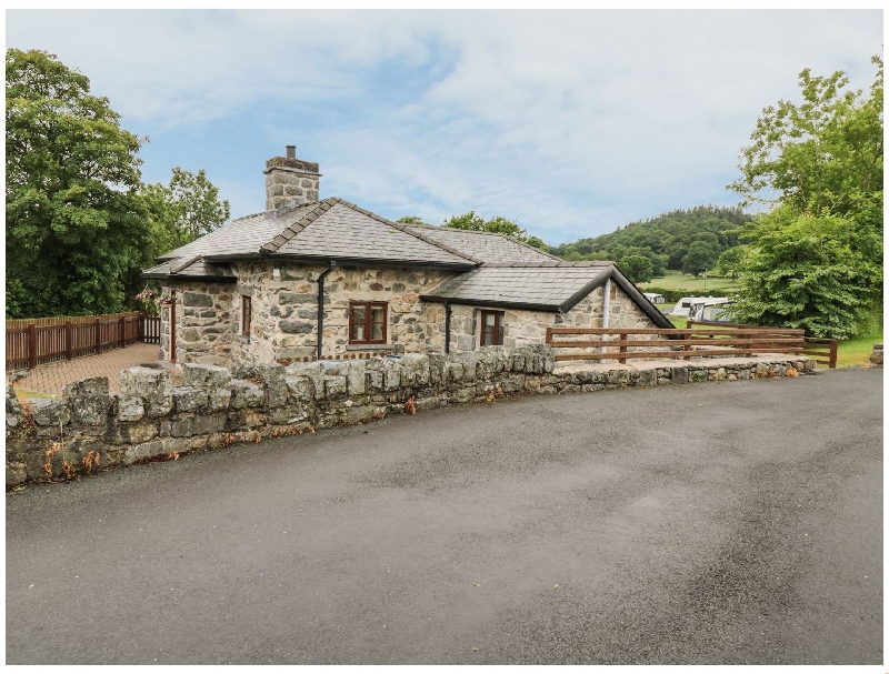 Click here for more about Glanllyn Lodge
