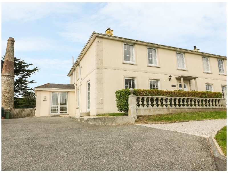 Click here for more about Apartment 1- Trearren