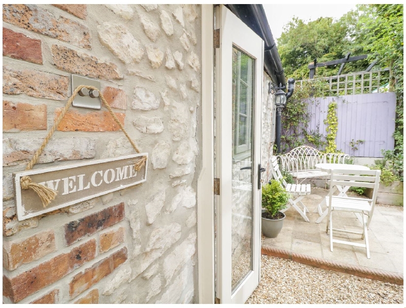 Click here for more about Apple Tree Cottage