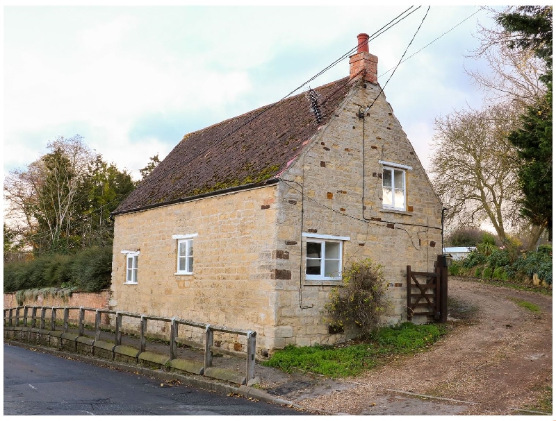 Click here for more about Manor Farm House Cottage