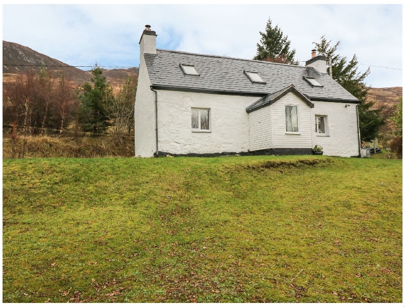 Click here for more about Creag Mhor Cottage