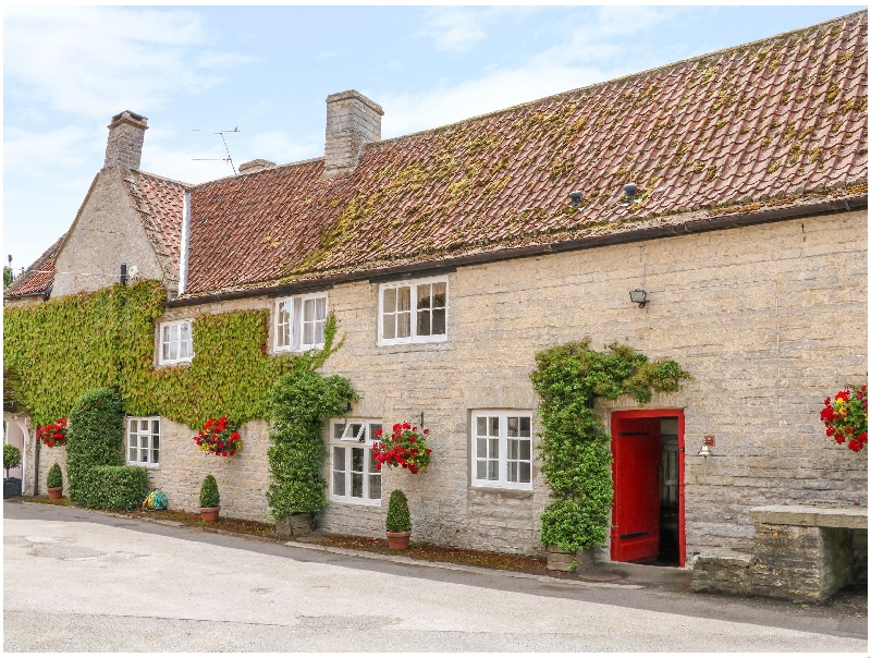 Click here for more about Lower Farm Annexe
