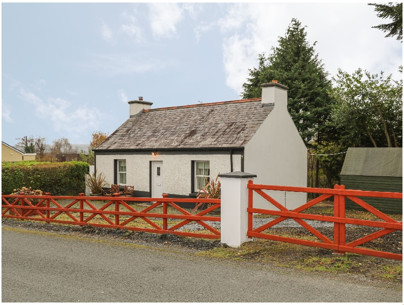 Click here for more about Curraghamone